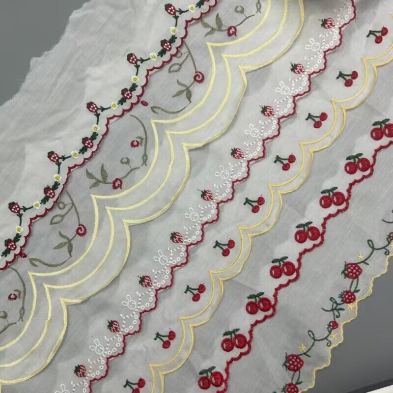 Factory direct 11cm four-color cotton mesh fabric organza bar code Lolita DIY multi-color lace accessories strip flower Factory direct 11cm four-color cotton mesh fabric organza bar code Lolita DIY multi-color lace accessories strip flower