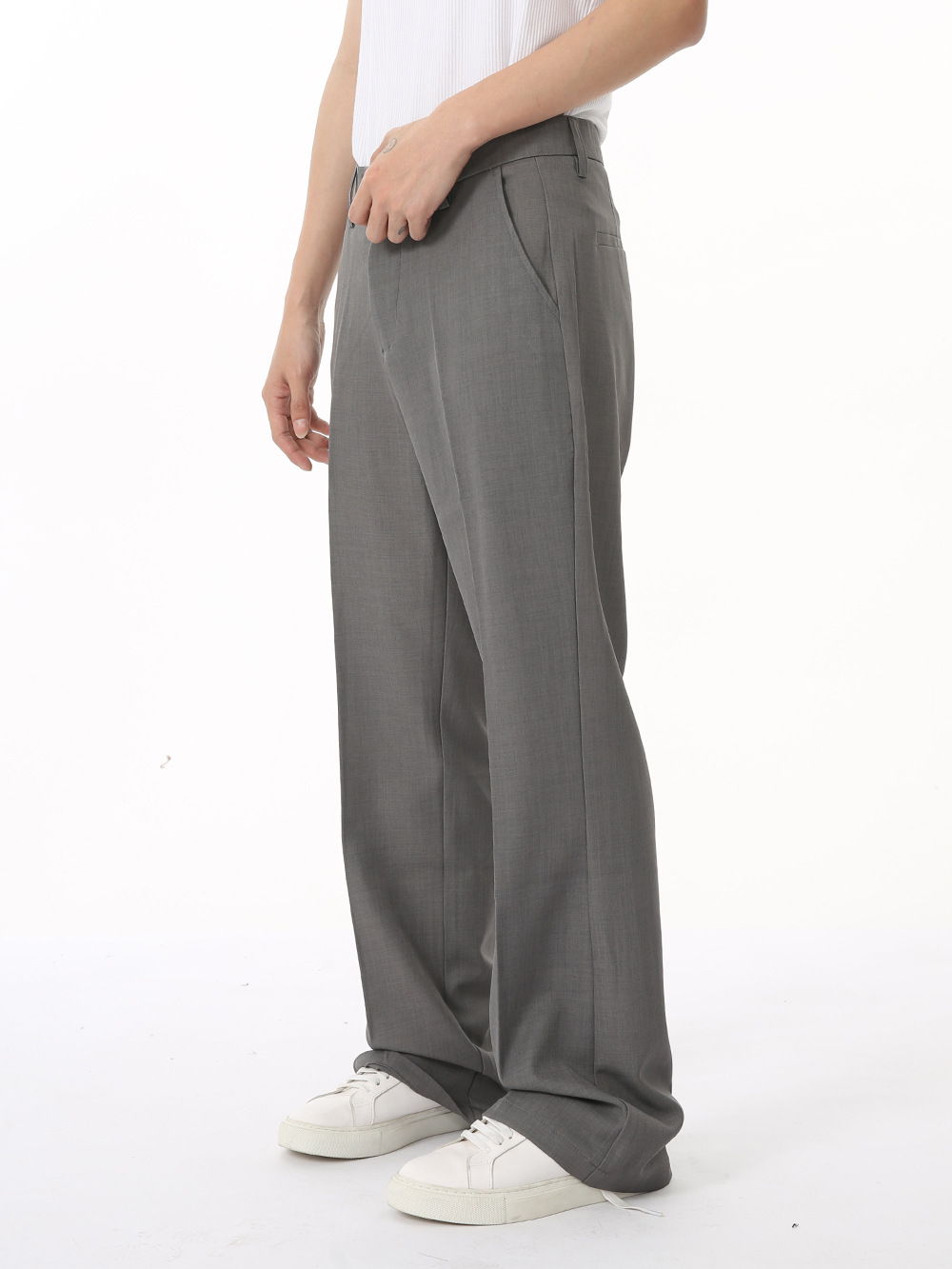 MTLCLOTHES Hombres| 2024 otoño nuevo producto simple de color sólido delgado cómodo pantalones casuales rectos pantalones