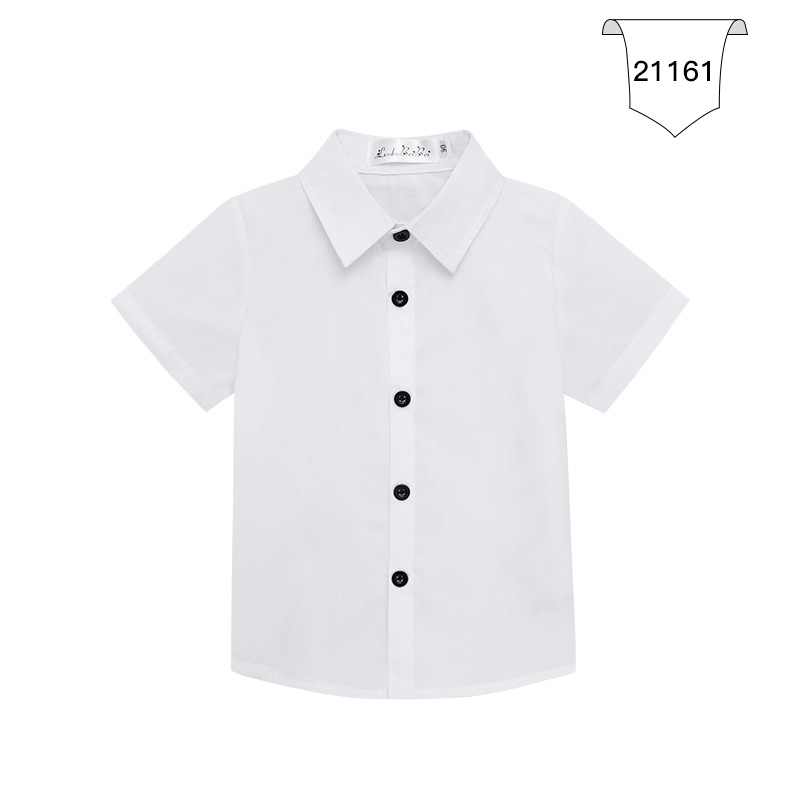 夏の子供の半袖のシャツの子供服は男の子に代わって白いシャツを襟を返します。