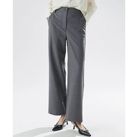 女式衬衫;连衣裙;半身裙