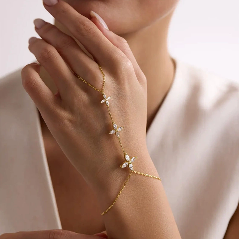 Взрыв европейских и американских цветов со стразами