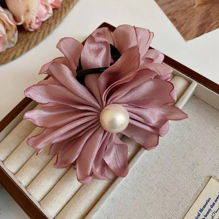 Fuchsia crab pin, flowered