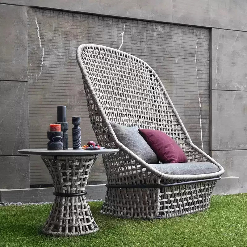 Muebles de patio al aire libre de vacaciones, sillas de caña importadas, terraza italiana, sofá de lujo al aire libre, combinación simple