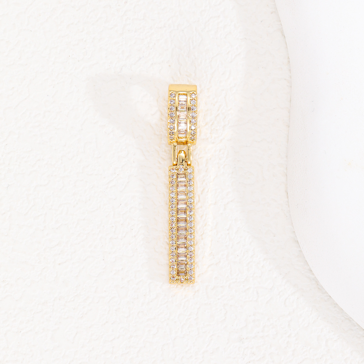 Collar colgante de número de la suerte nuevo transfronterizo, micro-incrustaciones de cobre, circón, personalidad, tendencia, collar de hip-hop, cadena de suéter al por mayor