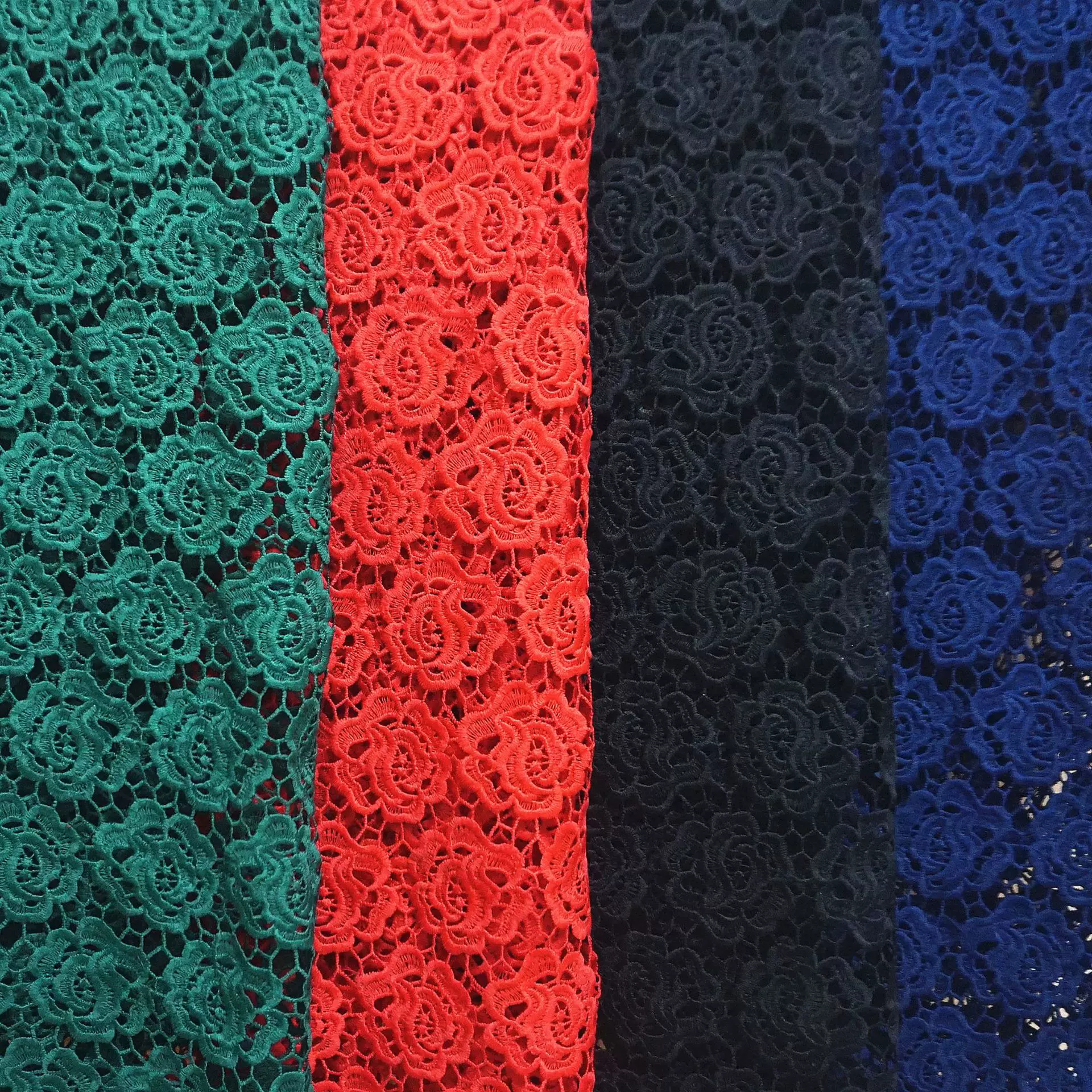 水溶绣花牛奶丝130厘米满幅花边服装婚纱礼服辅料立体镂空花边