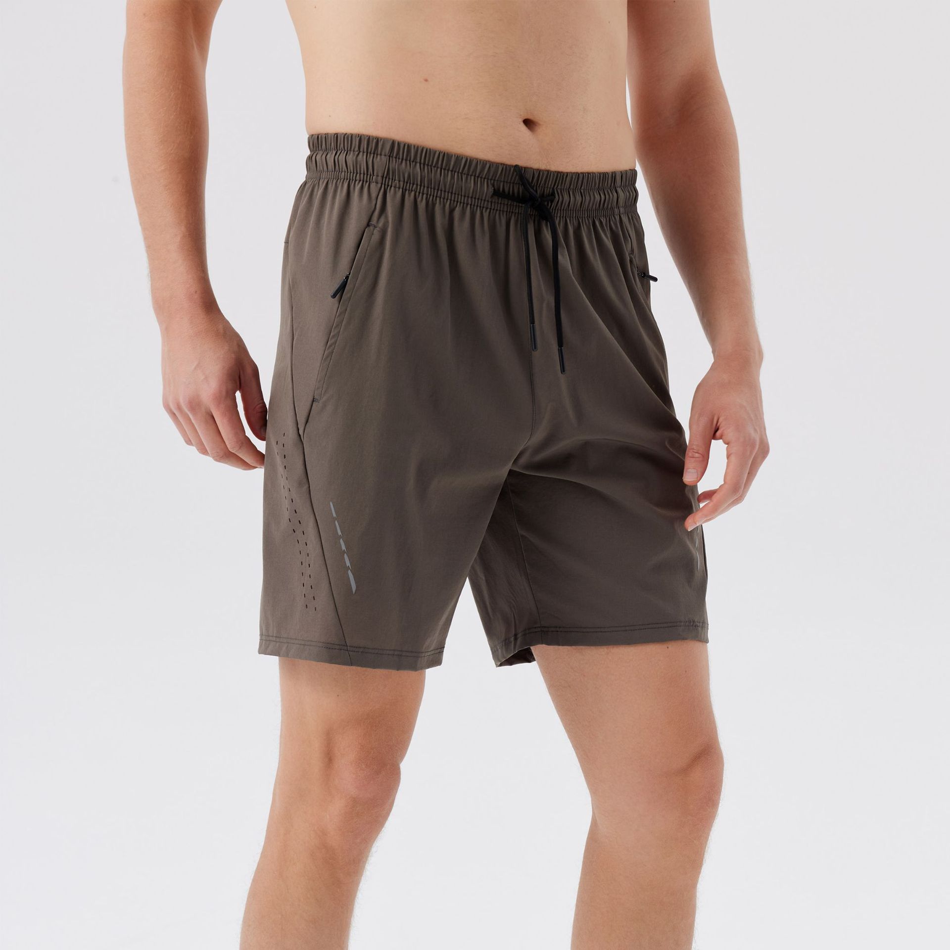 Pantalones cortos deportivos al aire libre para hombres de verano de malla delgada pantalones cortos de baloncesto sueltos pantalones de entrenamiento de fitness