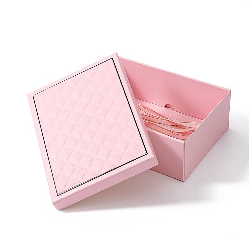 Caja de regalo plegable al por mayor Caja de regalo de la cubierta del cielo y la tierra Caja de embalaje de la cubierta del cielo y la tierra plegable de una pieza Fiesta del arco