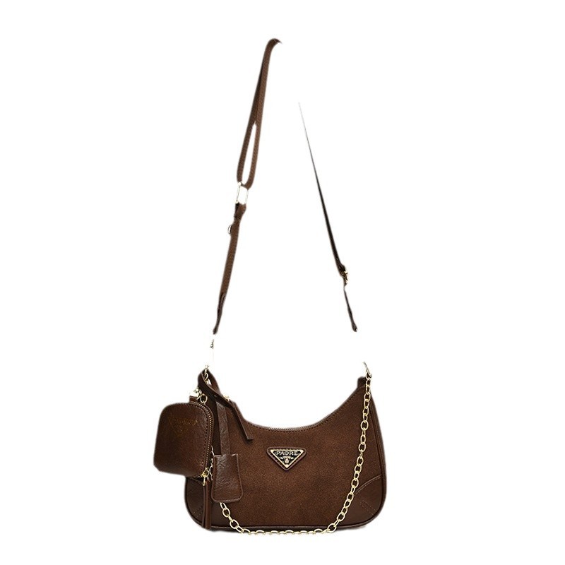 Bolso de cuero suave retro nuevo estilo transfronterizo para mujer 2024 nuevo bolso de media luna esmerilado cadena de sentido premium mensajero de un solo hombro