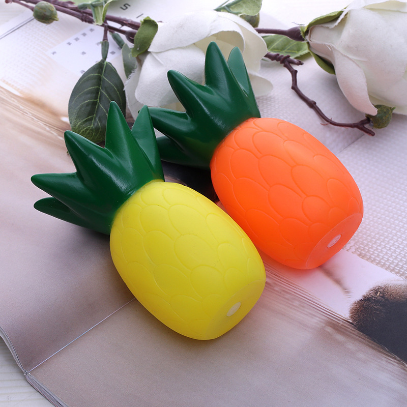 Nuevo perro mascota juguete vinilo sonido juguete fruta piña fábrica en stock al por mayor transfronteriza suministro directo