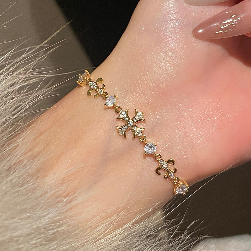 ジルコン雪花十字架真珠調節可能なブレスレット中古ヴィンテージ手環レトロファッション気質手飾り