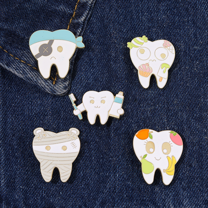 Alloy Material Cartoon Pattern Fashion Pin Cartoon Alloy Plating Unisex Brooches