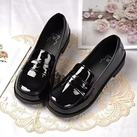 女式时装单鞋;女式休闲单鞋;女式帆布鞋