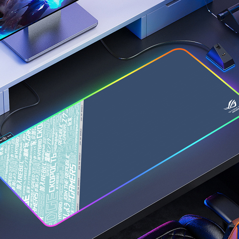 슈퍼 대형 RGB 게임 키보드 패드 전자 스포츠 다채로운 만화 일반 발광 마우스 패드 사무실 책상 미끄럼 방지 매트