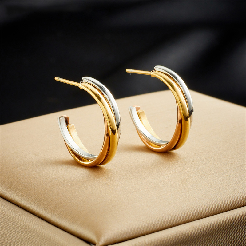 10g Weight Ear Studs Classification 1 Pair Quantity 1 Pair Retro Lady Geometric Plating Titanium Steel Ear Studs