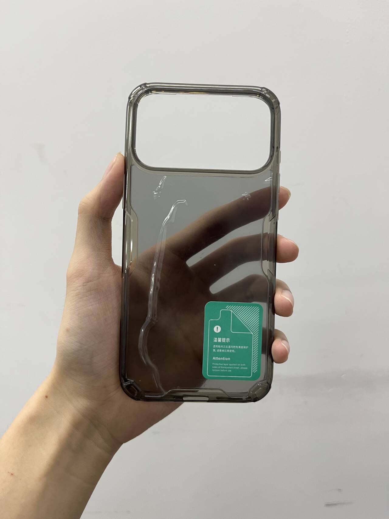 iPhone 17 Pro Max Đen Trong
