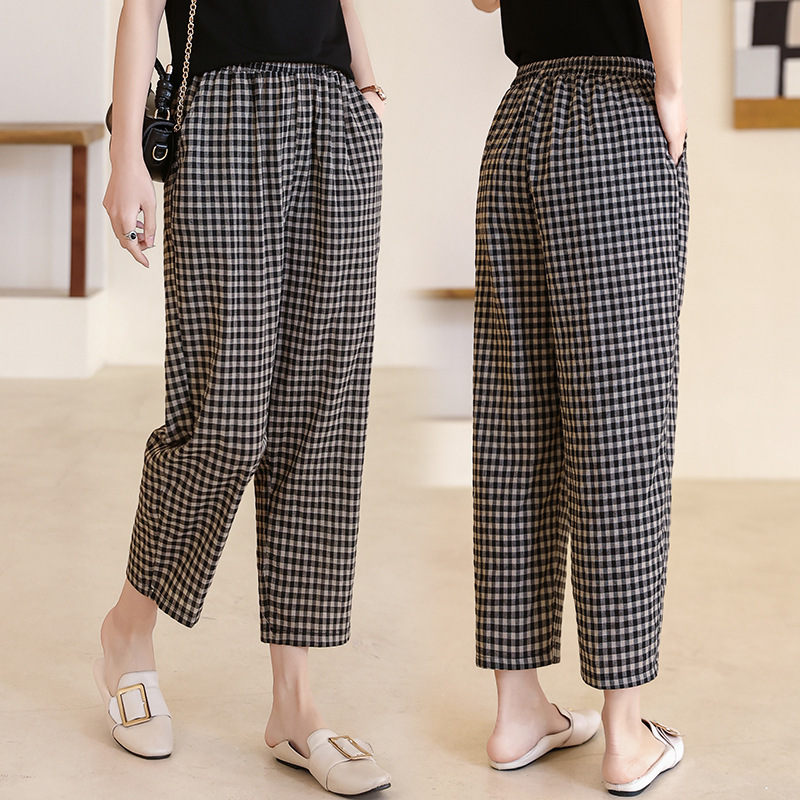 Middle-aged and elderly women's pants summer cotton and linen pants thin middle-aged mother's elastic waist plus size plaid casual pants