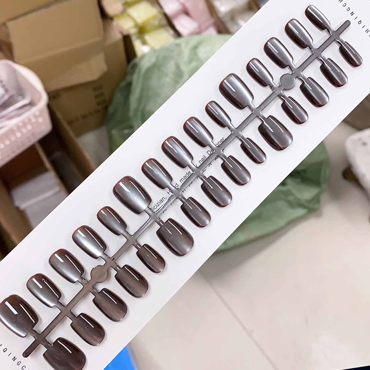 Collection 2 nail wear cat eye nude strip wholesale 30 pieces of high-grade detachable fake nail patch