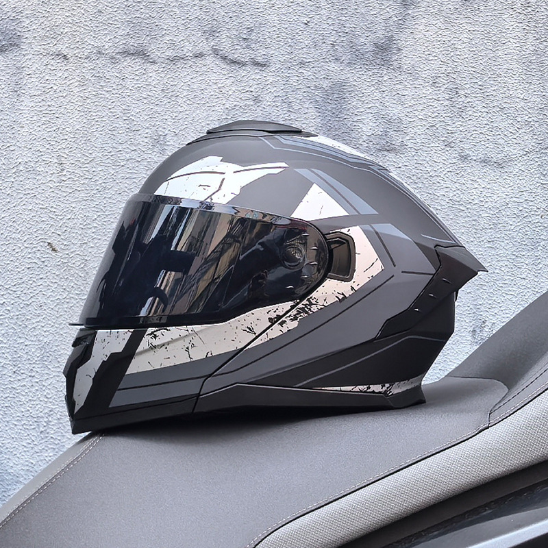 LVS3C certificado casco de motocicleta estándar nacional para hombres y mujeres casco de cara a cara casco de locomotora de verano seguridad general de cuatro estaciones