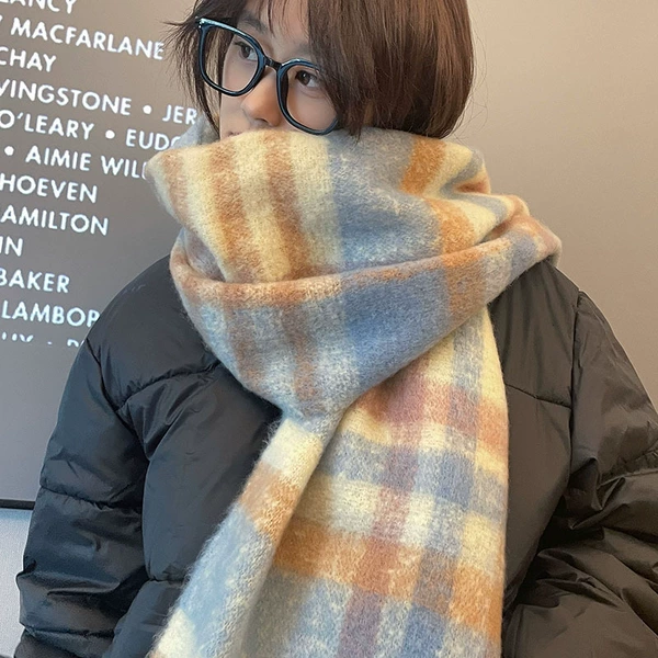 Ice cream scarf