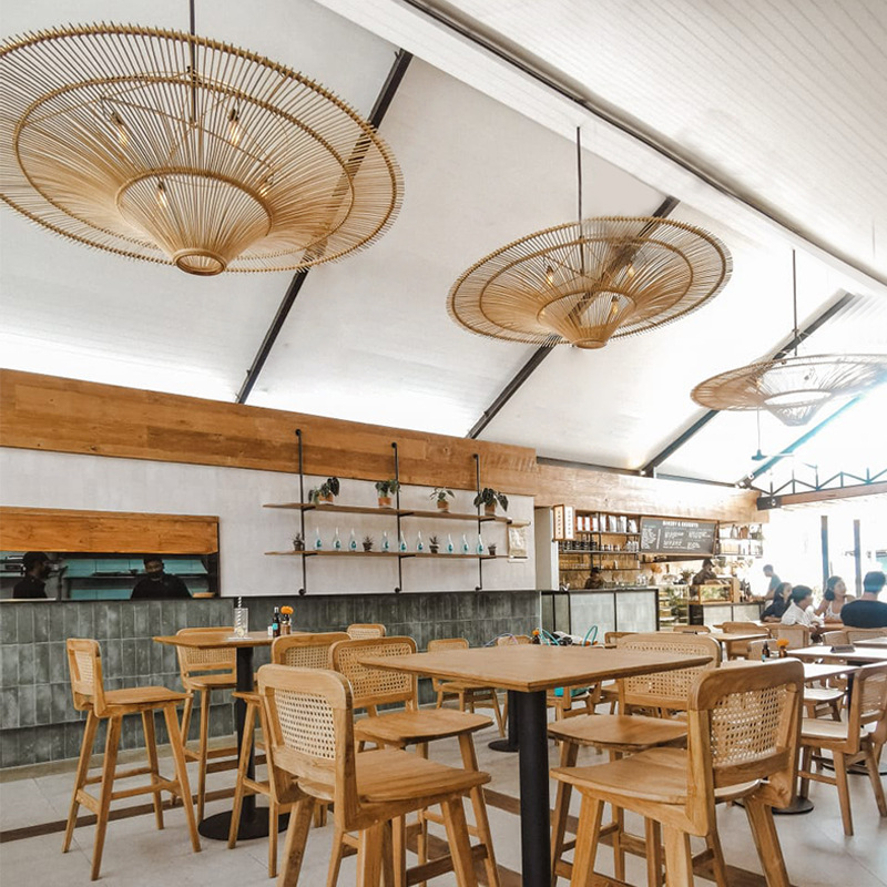 Lámpara de araña de ratán de estilo japonés lámpara de sala de estar B & B herramientas de comida tejidas a mano lámpara de vestíbulo Inn