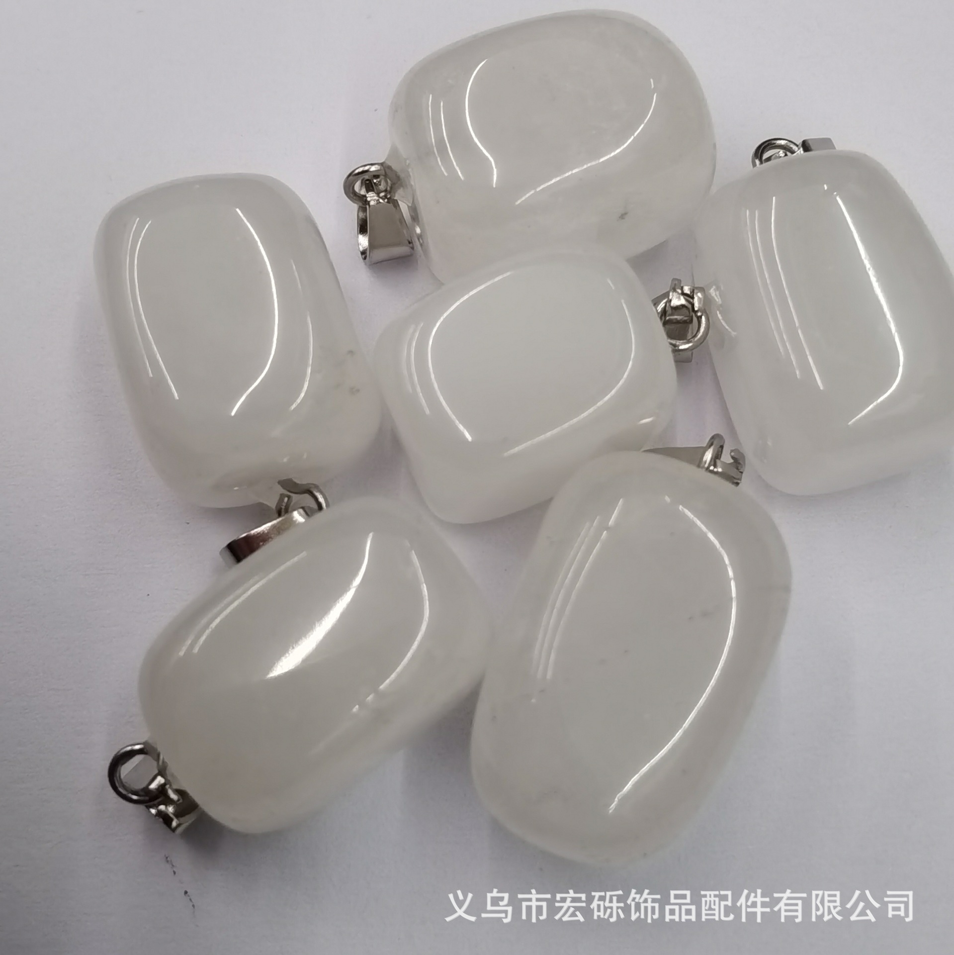 Fábrica directa piedra rodante de cristal de ágata natural irregular irregular colgante amorfo accesorios accesorios accesorios al por mayor