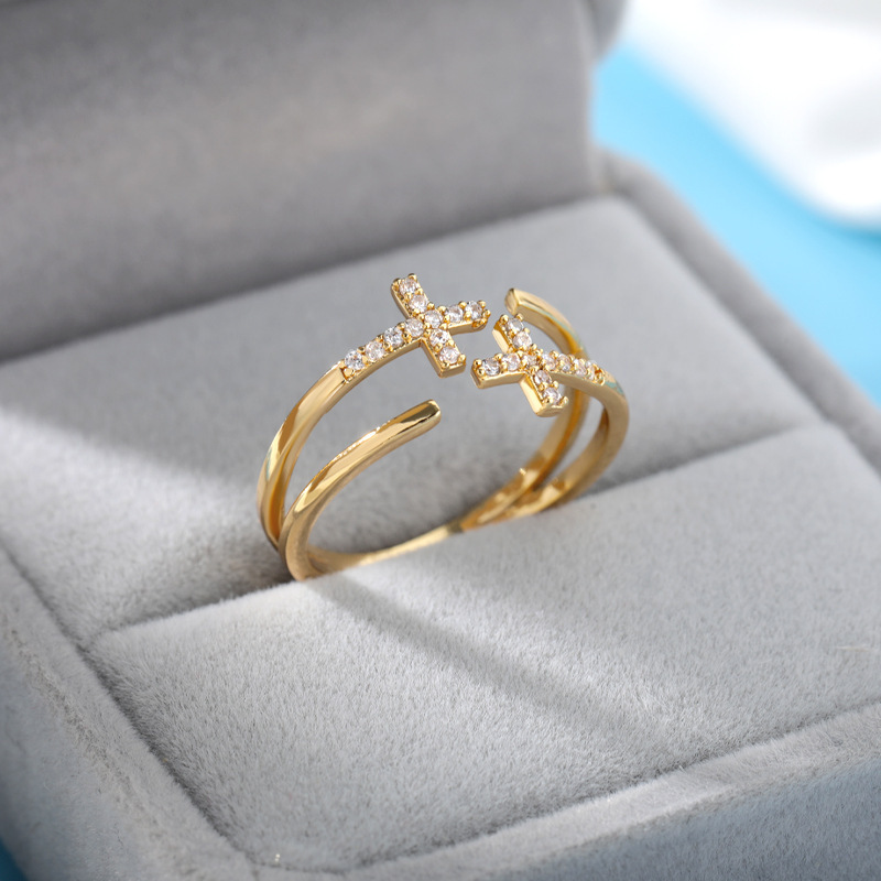 越境売れ筋 18K ゴールドメッキフルダイヤモンドチタン鋼色褪せないオープンリング女性用ジルコンリーフリング女性用ハイエンド