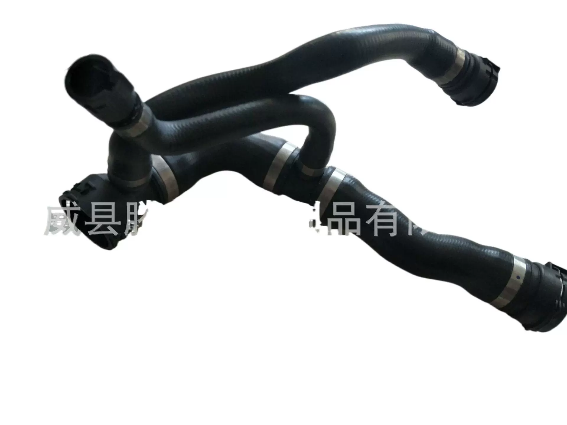 [2035010682.17127524838德系奔宝车散热器水管、通风管]