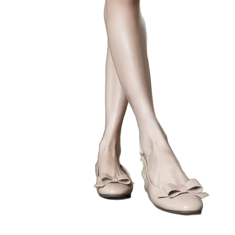 Sandalias de arco suave de estilo francés para mujeres verano de 2026 nuevos zapatos de piel lacada de talón grueso temperamento universal