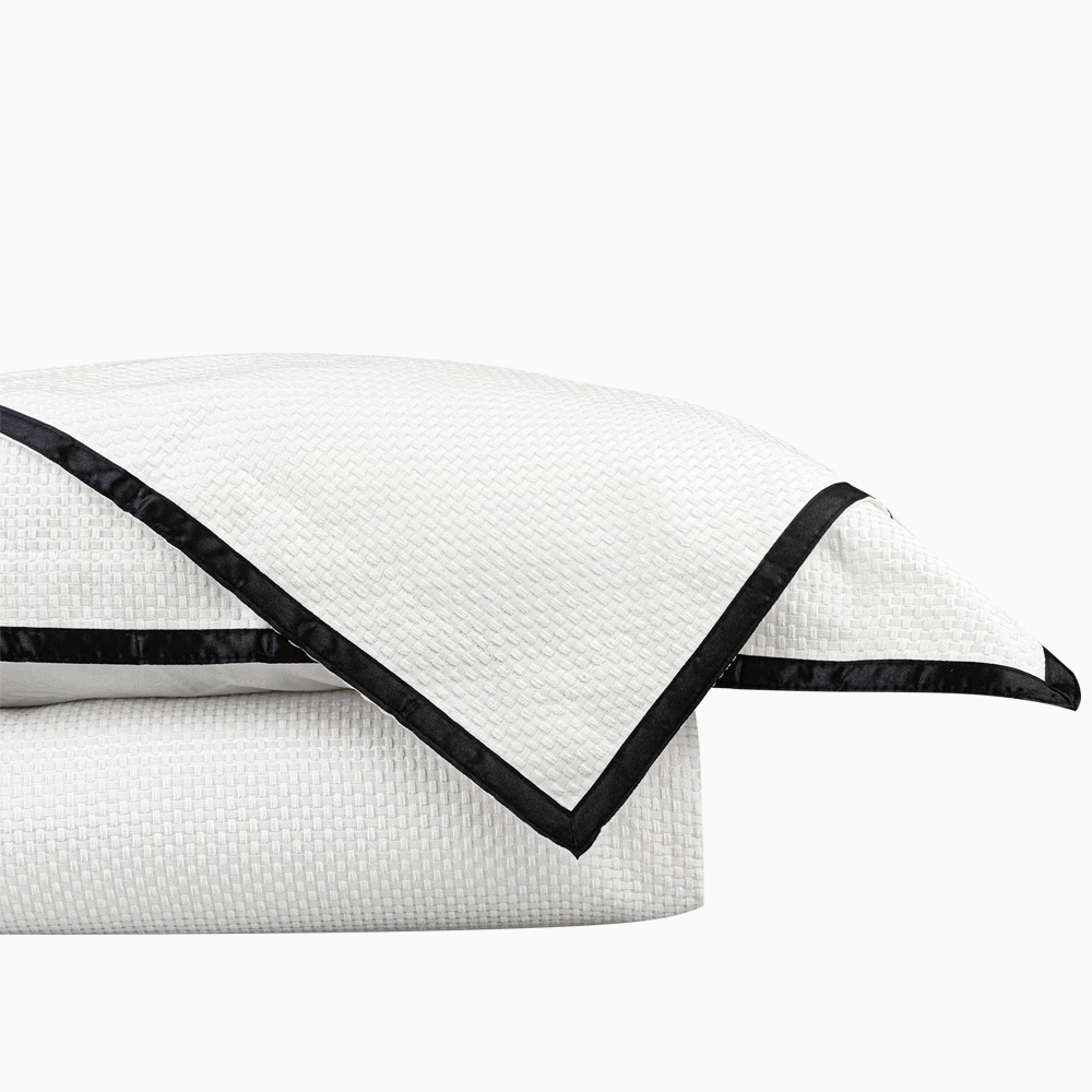 Ropa de cama de cuatro piezas conjunto de oficina de ventas modelo habitación suave decoración muebles sala de exhibición Decoración Ropa de cama conjunto blanco gris