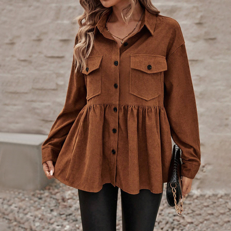 Vintage Corduroy Waist-Cinching Shirt with Turn-Down Collar, Long Sleeves, Double Pockets, Loose Fit, Caramel Color, Suitable for Commuting and Casual Wear, Versatile