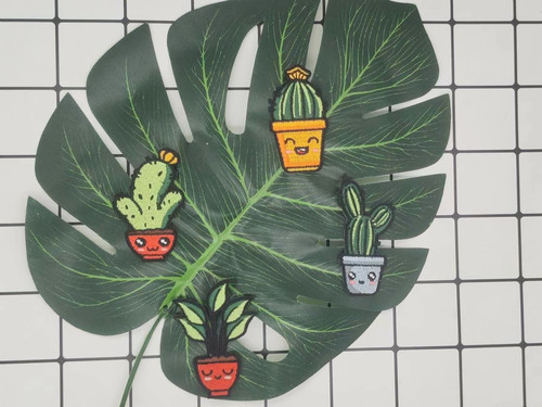 Plant Potted Flower Embroidery Patch, Versatile and Fashionable Clothing Patch for DIY Decoration, Embroidered Ripped Hole Repair Patch with Hot Melt Glue