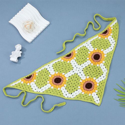 Korean-style handmade crocheted vacation-themed headscarf, celebrity same item, daisy triangle tie headband, spring outing photo decoration