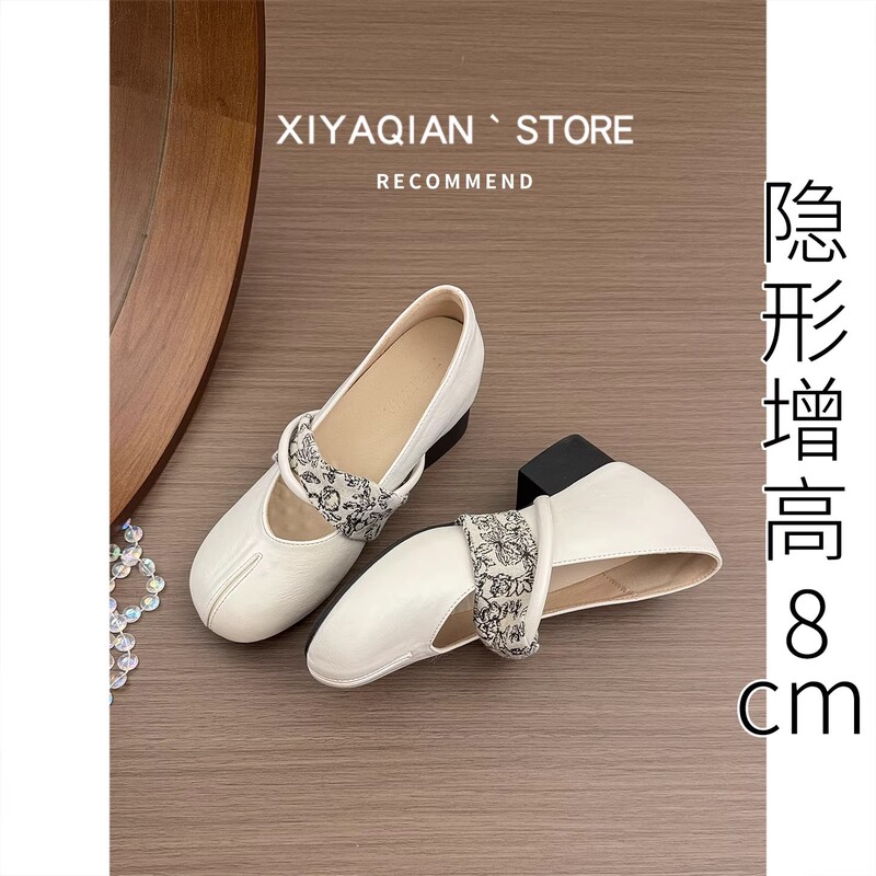 In-Stock Soft-Soled Comfortable Silver Ballet Flats for Women, Slip-On Leather Shoes to Match Skirts, Mary Jane Shoes In-Stock Soft-Soled Comfortable Silver Ballet Flats for Women, Slip-On Leather Shoes to Match Skirts, Mary Jane Shoes