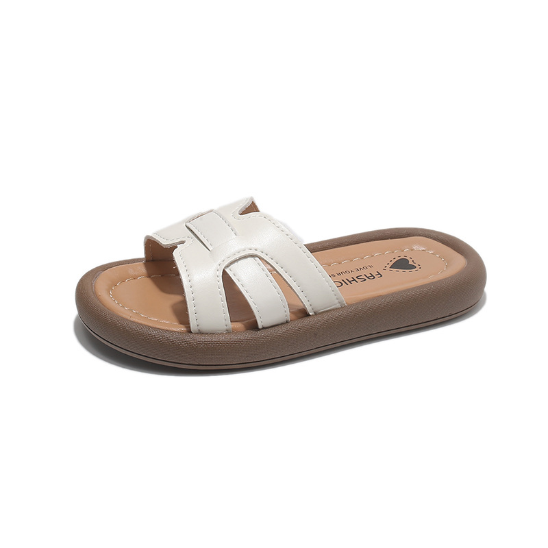 Zapatos casuales de moda infantil versátiles 2026 verano nuevos zapatos de playa para niñas de dedos desnudos zapatillas de suela suave para niños