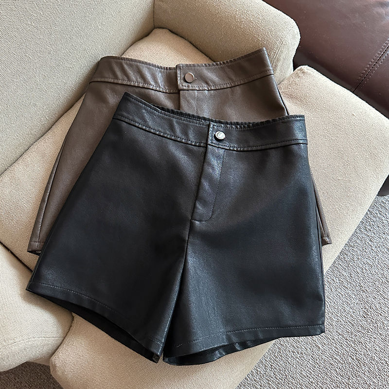 Pu Leather Shorts for Women 2025 Autumn and Winter New High-Waisted Slim Wide-Leg Leather Pants Fashion Korean Casual Outerwear Boot Shorts Pu Leather Shorts for Women 2025 Autumn and Winter New High-Waisted Slim Wide-Leg Leather Pants Fashion Korean Casual Outerwear Boot Shorts