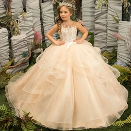 童礼服;童连衣裙