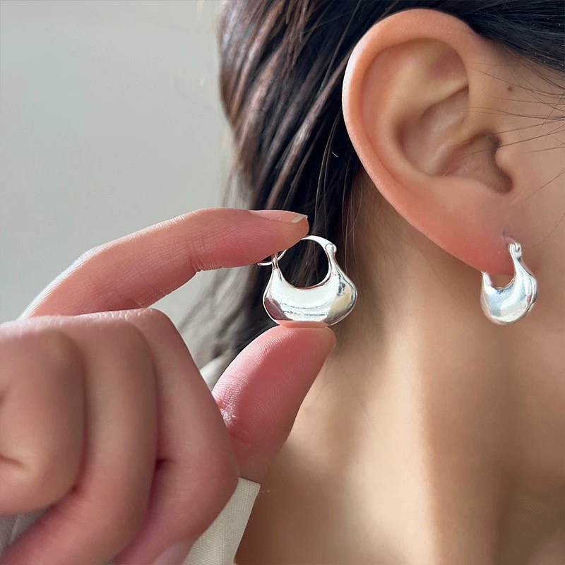 Серьги Silver 925, корейский цветочный минимализм, простой элегантный тренд