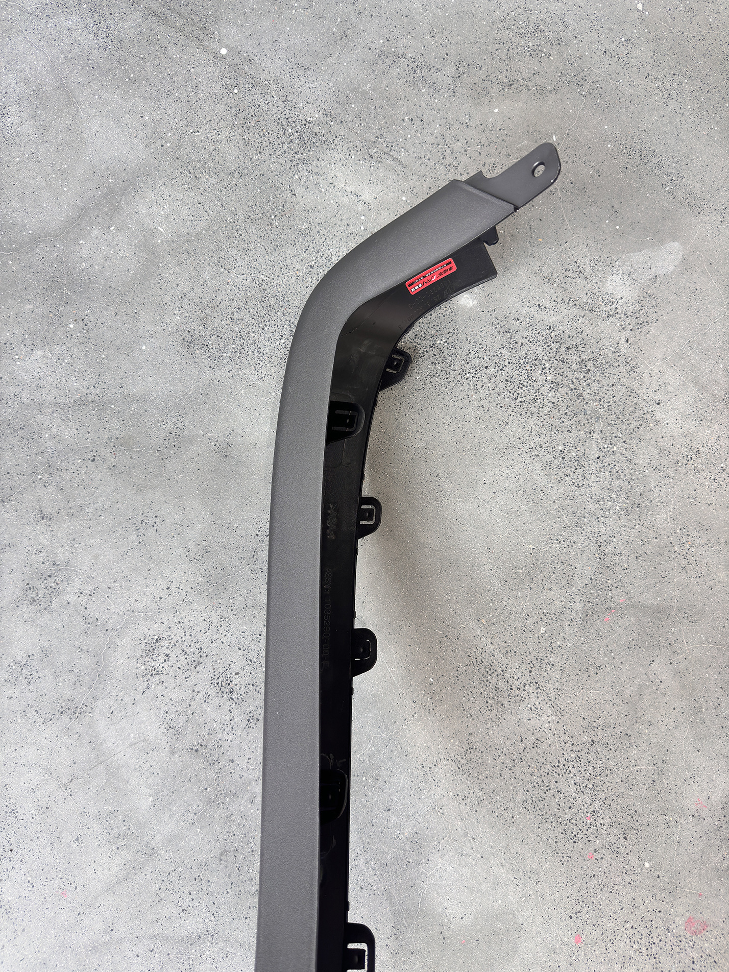 Suitable for Tesla Model X: front and rear wheel arch trim, left and right wheel fender protectors, and mudguard decorative strips