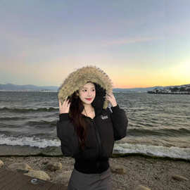 美式 冬季短款羽绒服女2025秋冬新款收腰显瘦感90白鸭绒保暖外套