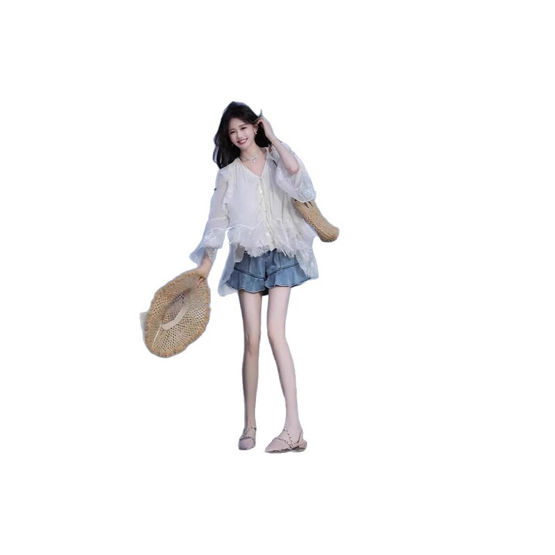 2025年夏の新しい女性用韓国風衣装セット、雰囲気のあるレースステッチシャツ、デニムフレア|undefined