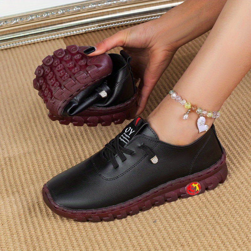 Zapatos de mujer de primavera y verano de comercio exterior zapatos de lazos de madres de pies gruesos con base de tendón suave zapatos de cuero de tamaño grande