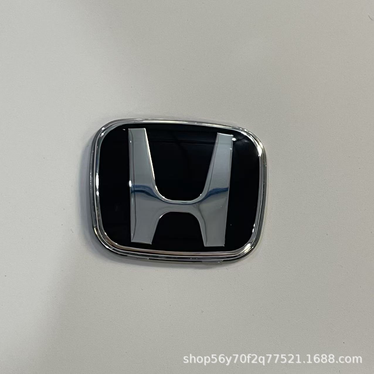 Suitable for Honda Steering Wheel H Car Logo Civic Red Logo Fit Crv Accord Odyssey Fengfan Jiede Modified before and after