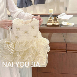 ����ǧ��w����ŮͯС���L����ȹ�����ܚq�Y��Сͯ�B��ȹŮ���羳