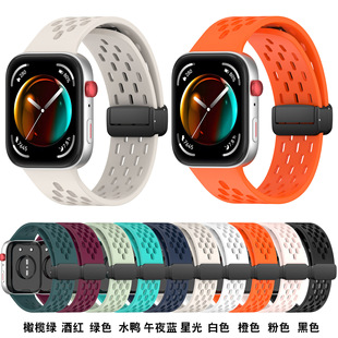 �m���A��watch FIt4����������۱펧fit 3�ֱ��ۯB�۹��z��