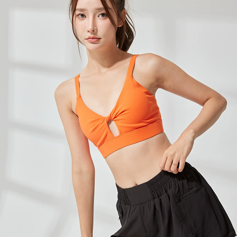Fashionable universal top with cups, yoga clothing, tank top, shockproof sports bra for gym, city style