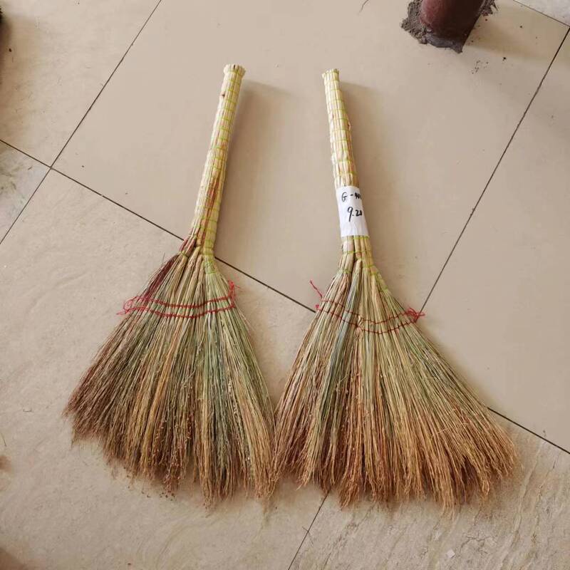 Manufacturer Sells Straw Brooms, Wholesale Sorghum Straw Brooms, Corn Straw, Rice Straw, Sorghum Straw Brooms Manufacturer Sells Straw Brooms, Wholesale Sorghum Straw Brooms, Corn Straw, Rice Straw, Sorghum Straw Brooms
