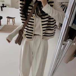 韩系小香风黑白条纹无袖针织马甲外套女春秋开衫外搭短款毛衣背心