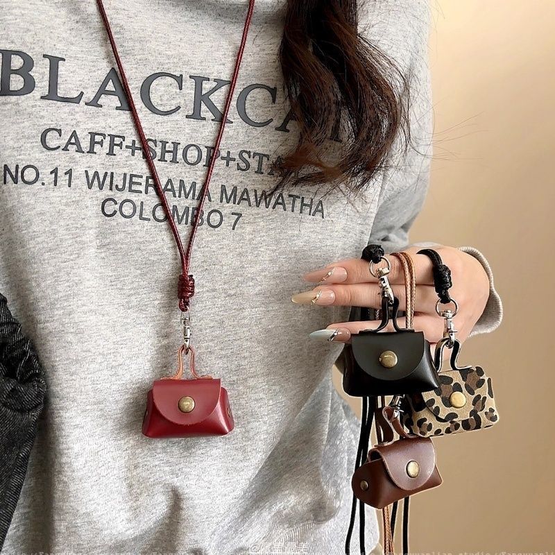 包藏心动 复古豹纹皮质零钱包项链女长款毛衣链收纳包包挂脖配饰|undefined