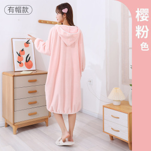 ԡ��ԡ�ۼ����L����Ů����,��ˮ�ٸ�һ�wԡȹ�ﶬϴ��˯��