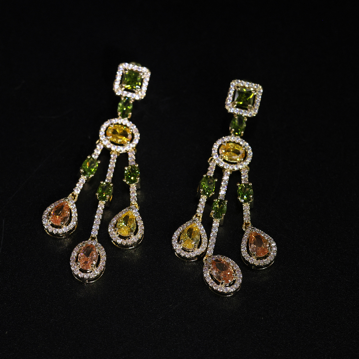 다채로운 포도 드롭 지르콘 귀걸이